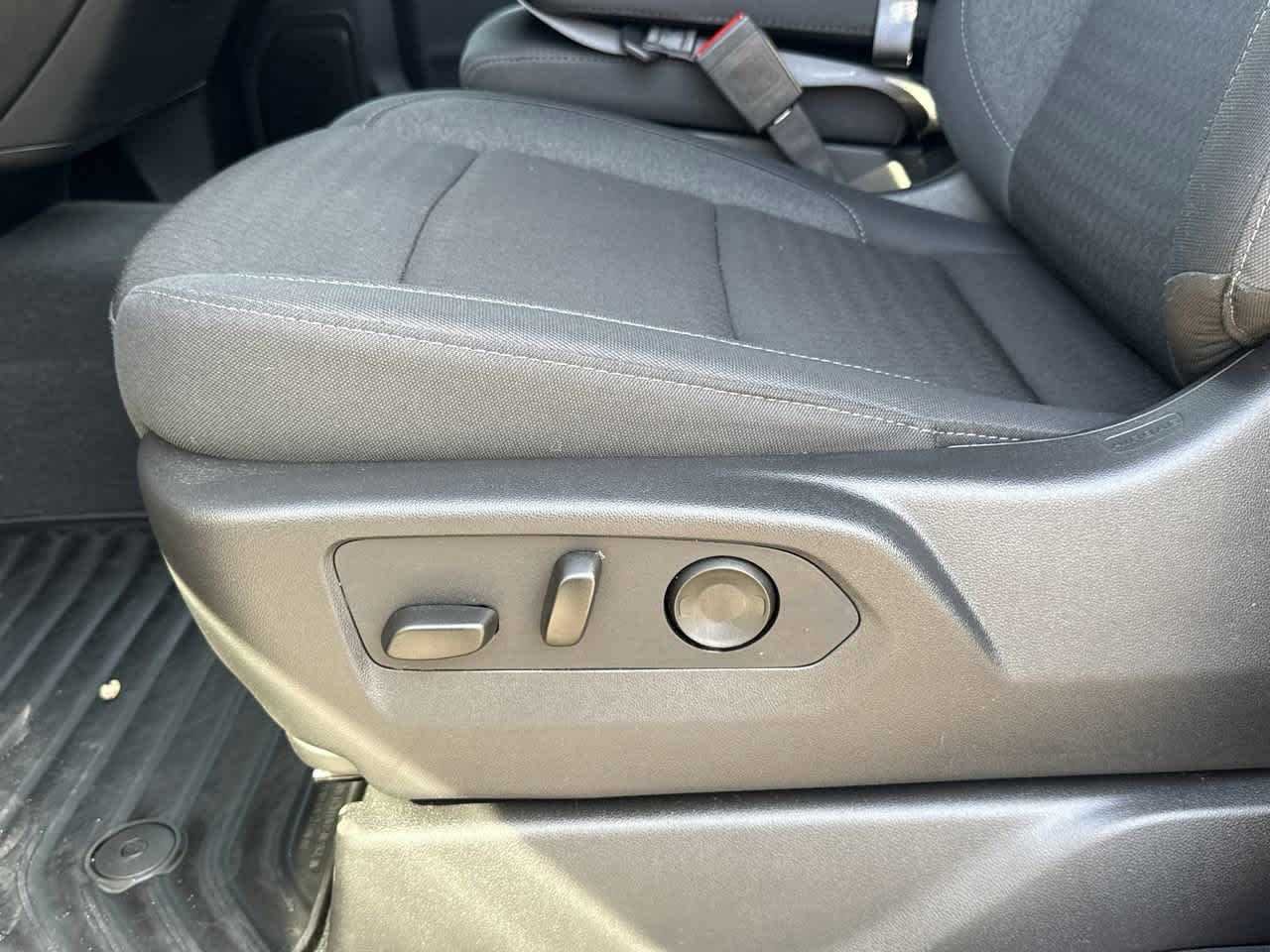 2026 Chevrolet Silverado 1500 Custom - Photo 21