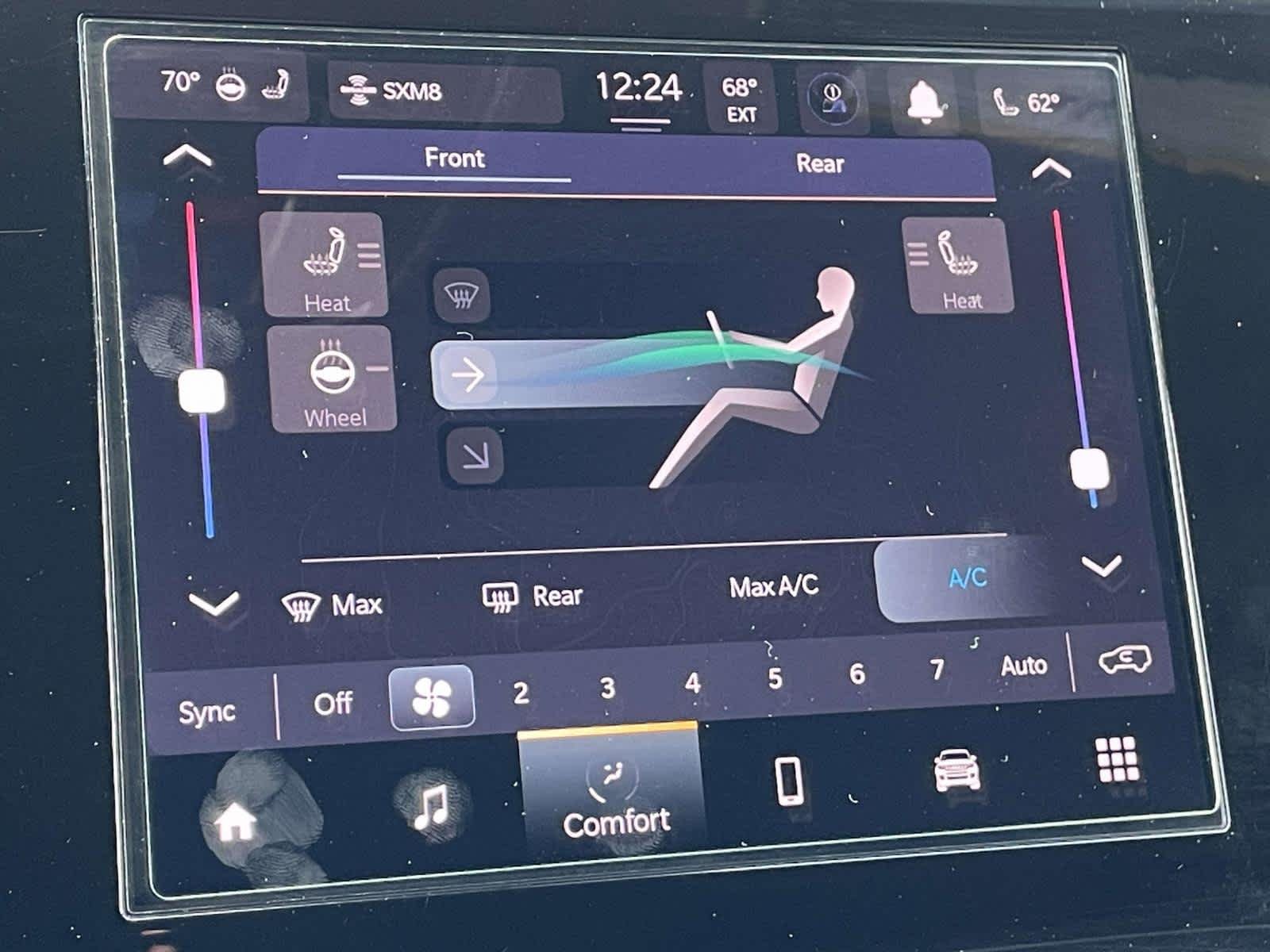 Used 2023 Whi/white Jeep Altitude image 29
