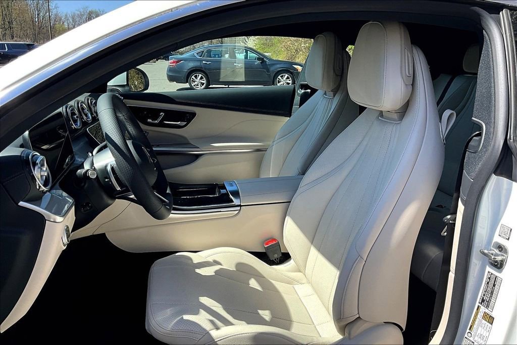New 2026 Polar White Mercedes-Benz CLE 300 image 23