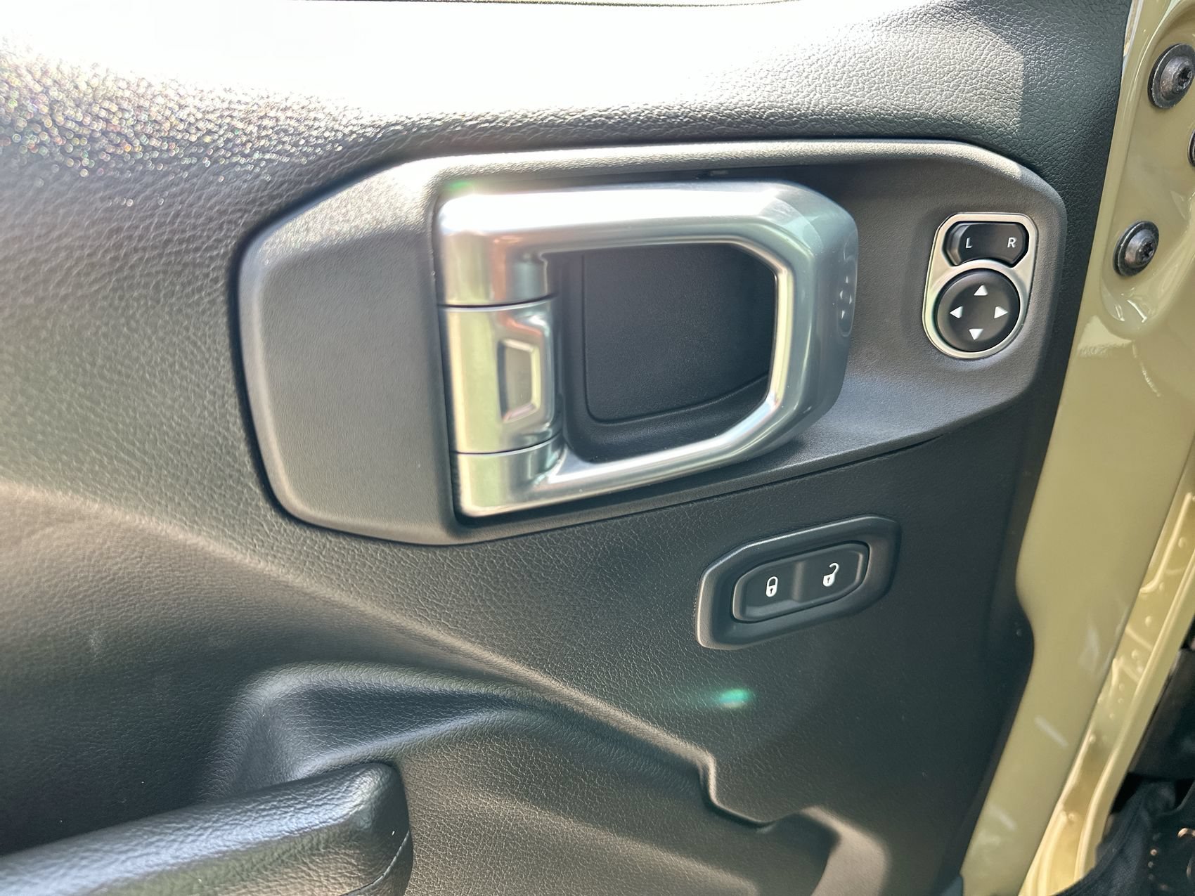 Used 2026 41 Jeep Rubicon image 13