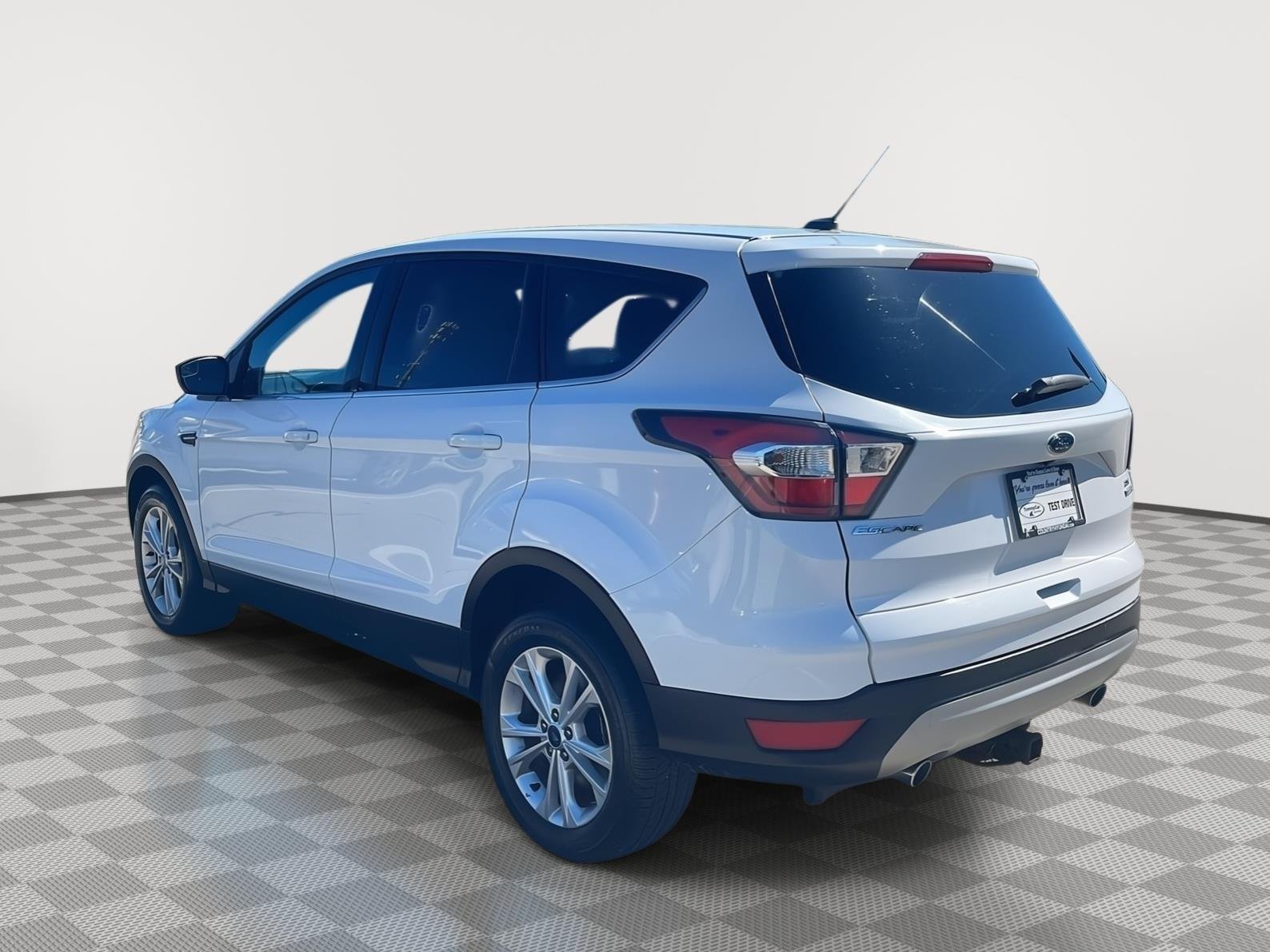 2017 Ford Escape SE - Photo 7