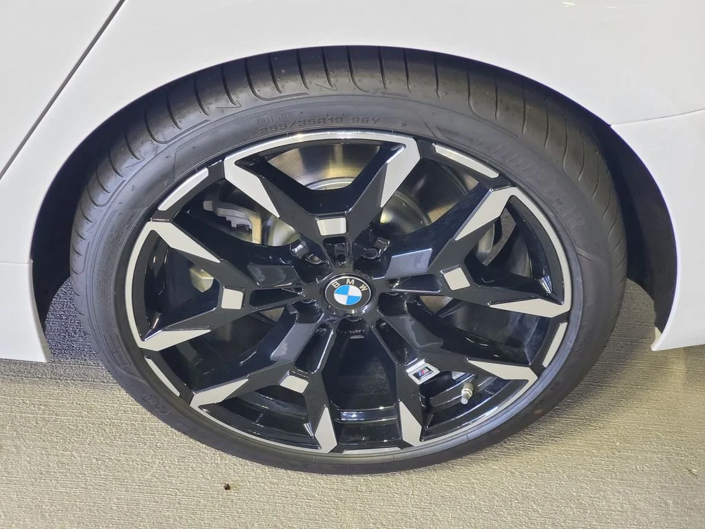 Used 2026 White BMW 330i image 5