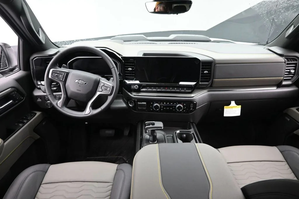 New 2026 White Chevrolet ZR2 image 15