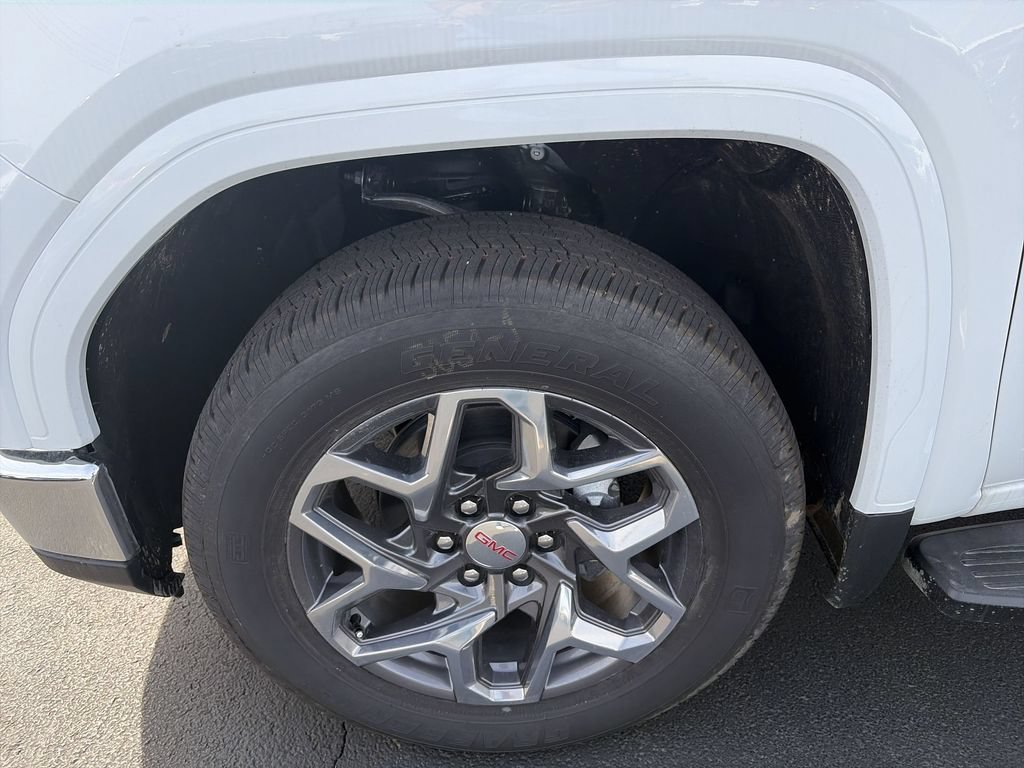 New 2026 Summit White GMC SLT image 16