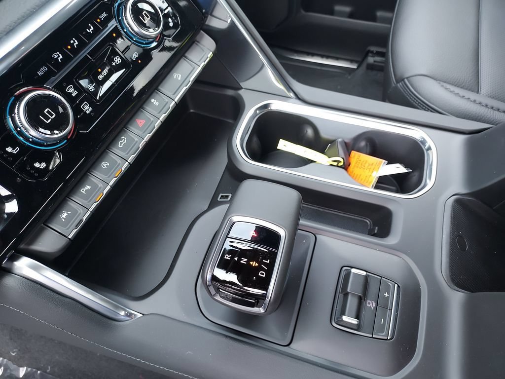 New 2026 Glacier White Tricoat GMC Denali image 25