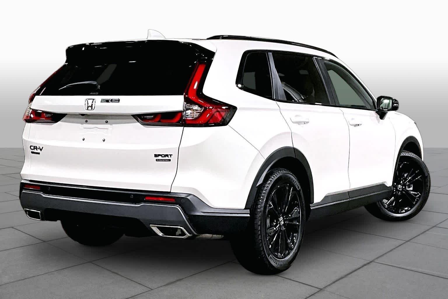 Used 2026 Platinum White Pearl Honda Sport Touring image 13