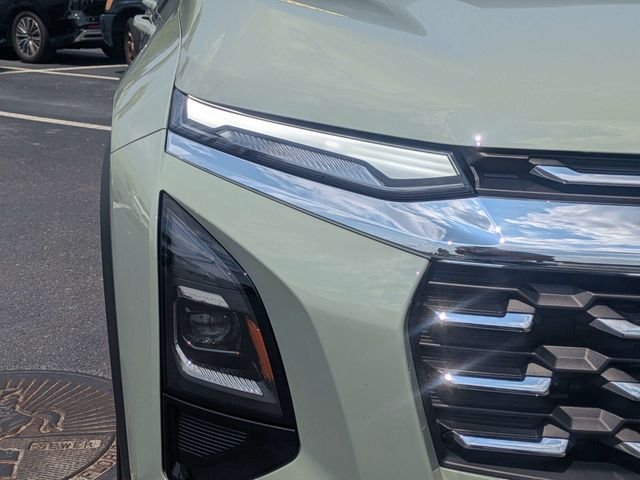 Used 2026 Green Chevrolet LT image 9