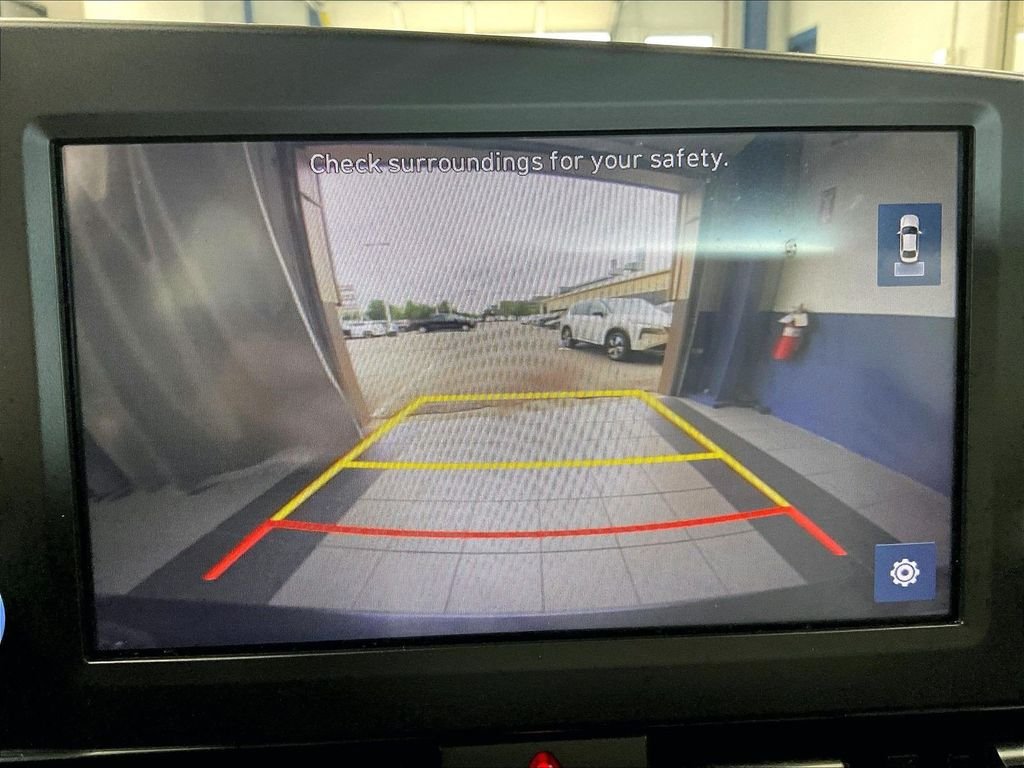 Used 2023 Gray Hyundai SEL image 19