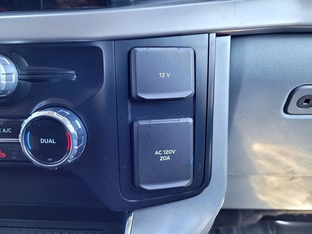 Used 2024 Black Ford XLT image 18