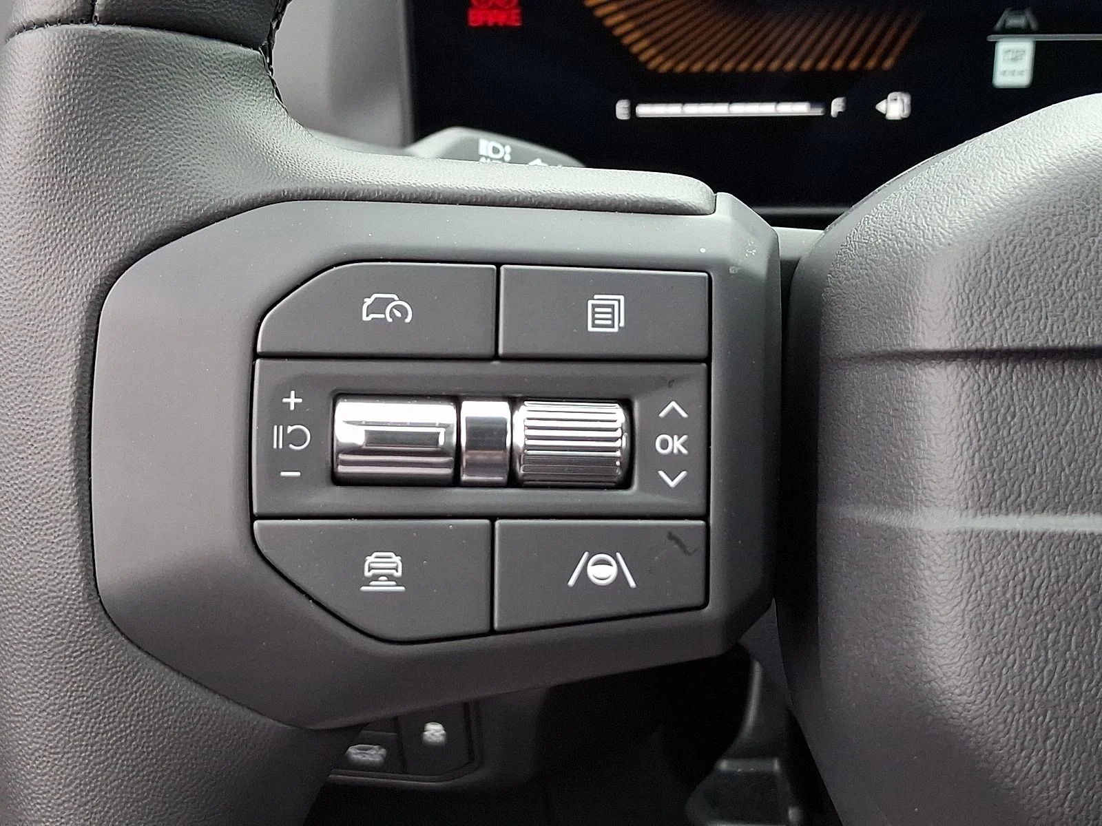 New 2027 Brown Kia X-Line S image 20