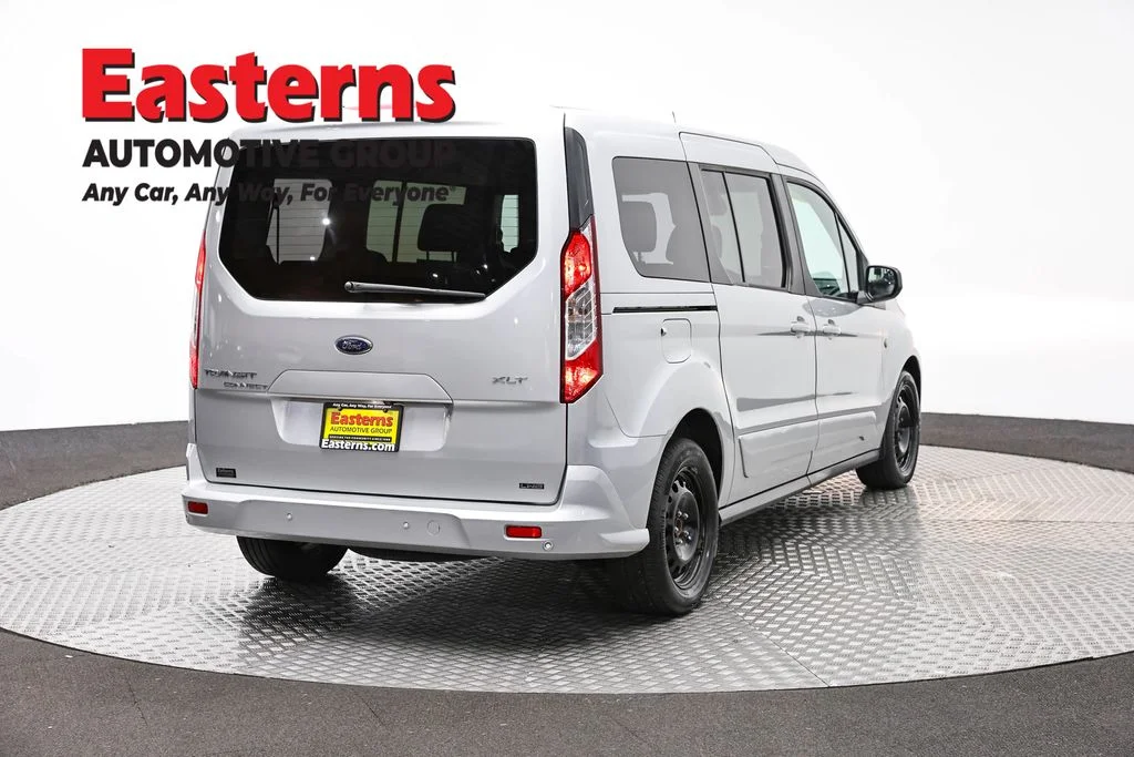 Used 2021 Silver Ford XLT image 5