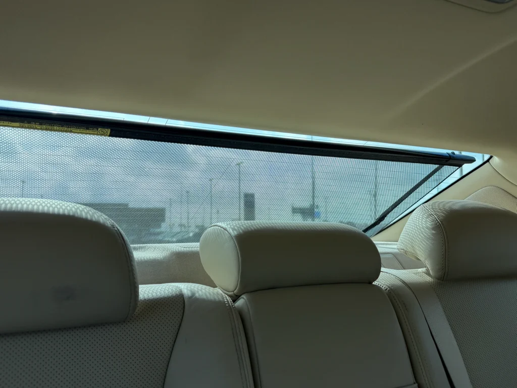 Used 2011 Starfire Pearl Lexus Base image 35