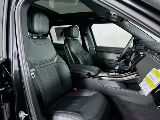 New 2026 Black Land Rover Dynamic SE image 26