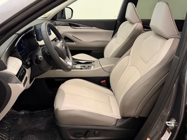 2026 INFINITI QX60 PURE - Photo 16