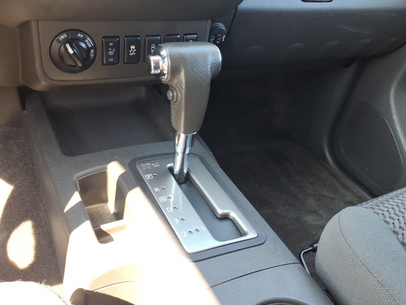 Certified Used 2017 Gun Metallic Nissan SV V6 image 15