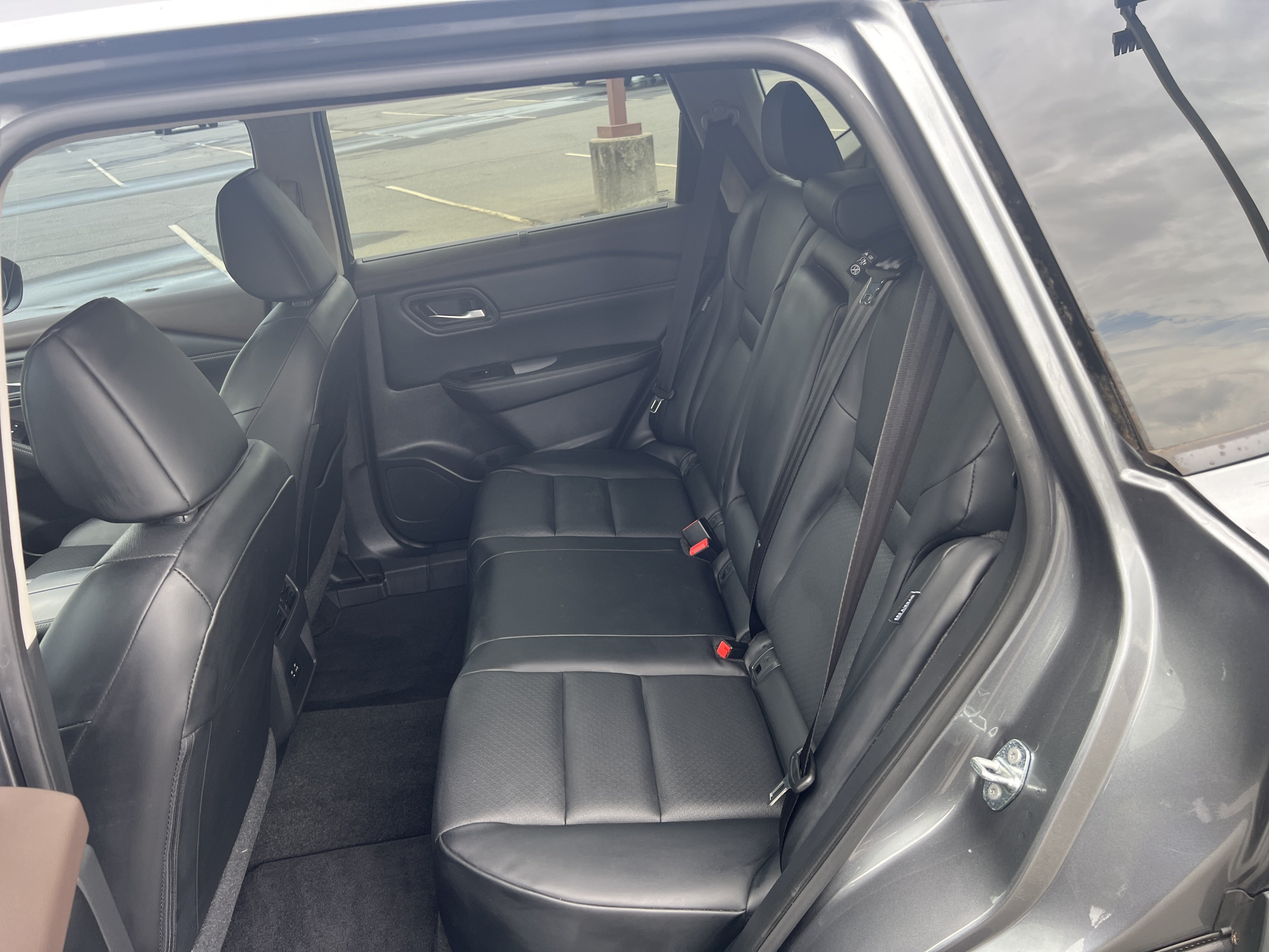 Used 2023 Gun Metallic Nissan SV image 14