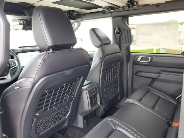 New 2026 Oxford White Ford Badlands® image 10
