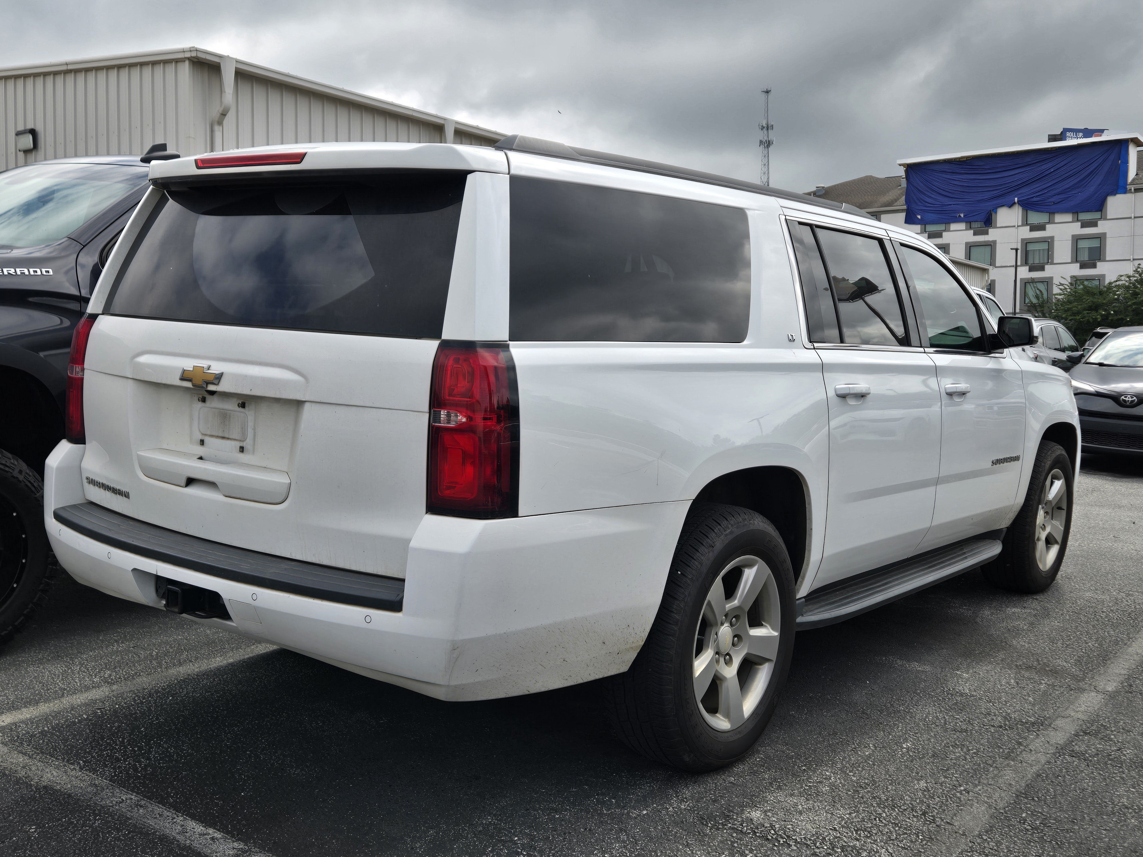 Used 2019 Summit White Chevrolet LT image 4