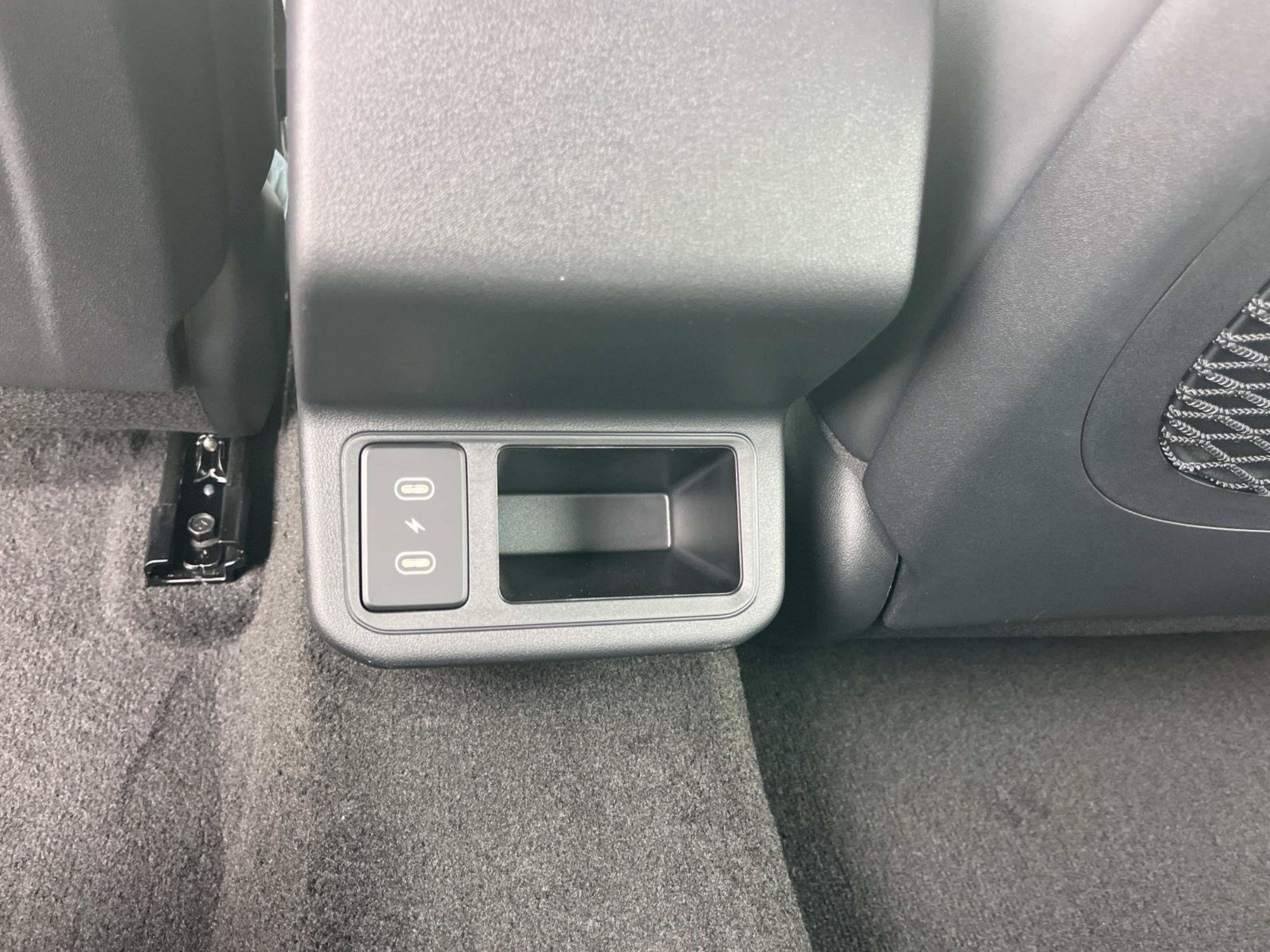 New 2026 Snow White Pearl Kia GT-Line image 16