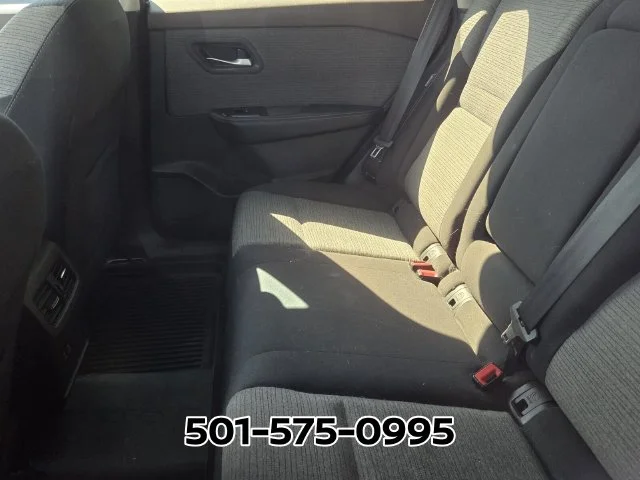 Used 2021 Blue Nissan SV image 9