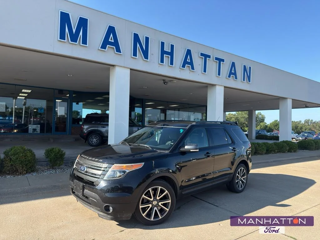Used 2015 Bronze Fire Metallic Tinted Clearcoat Ford XLT image 1