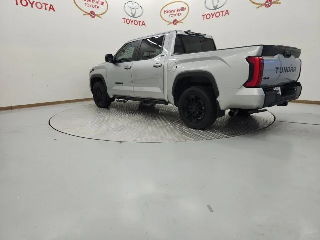 Used 2024 Silver Toyota SR5 image 6