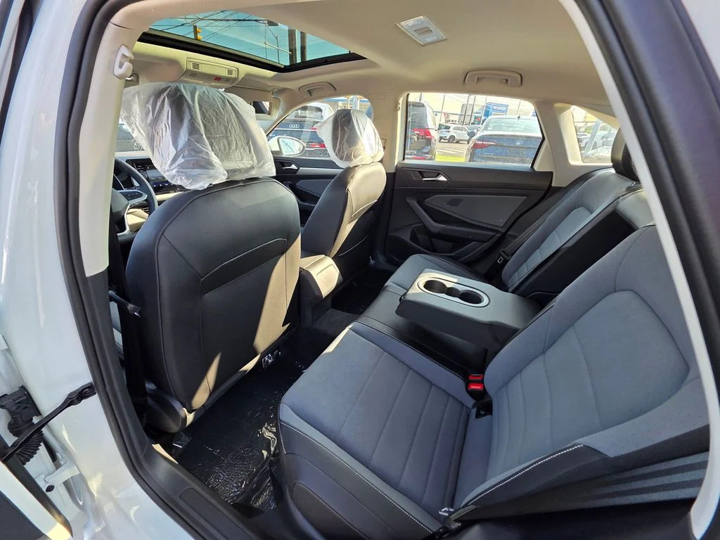 New 2026 Opal White Pearl Volkswagen 1.5T SE image 29