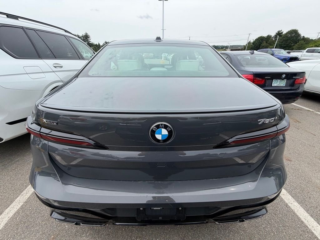 Certified Used 2023 Dravit Grey Metallic BMW 760i xDrive image 4