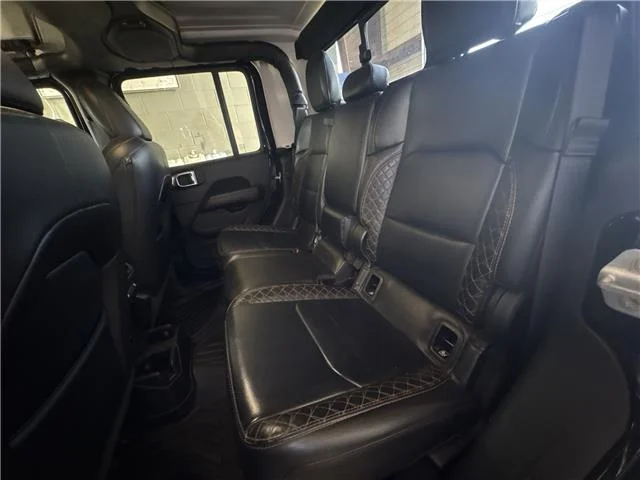 Used 2023 Black Clearcoat Jeep High Altitude 4x4 Crew Cab 5 ft. box image 27