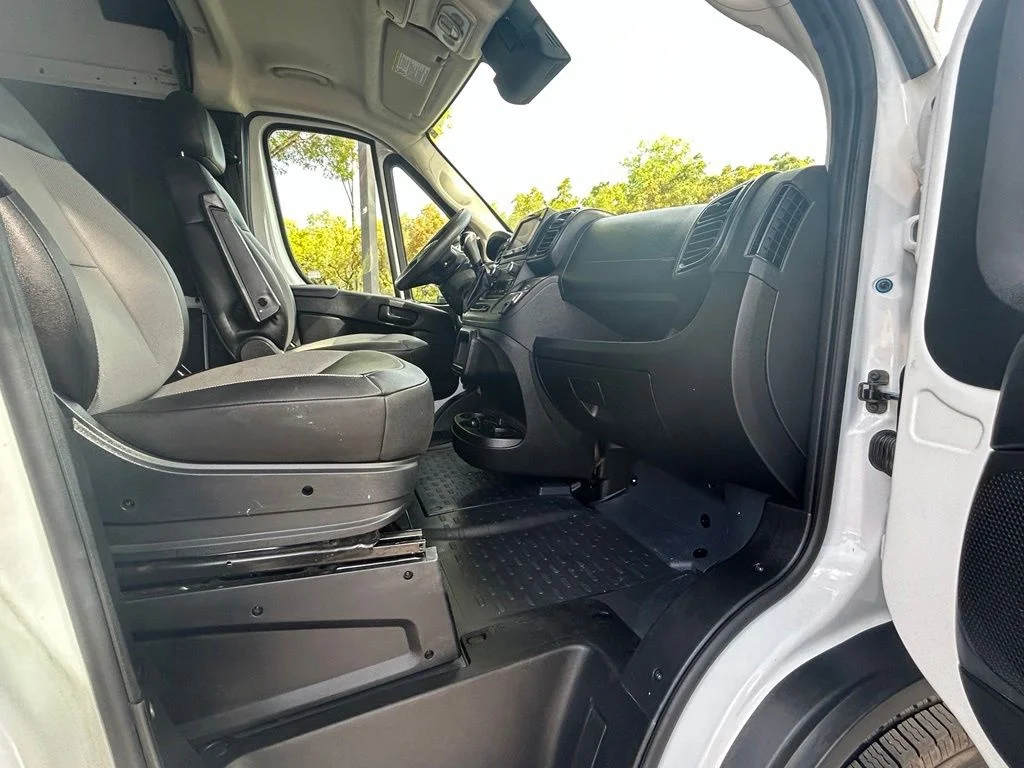 Used 2025 White Ram High Roof image 25