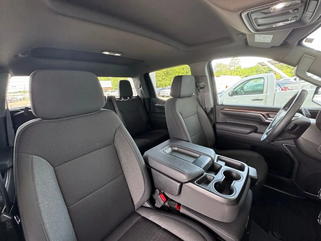 Used 2024 Black Chevrolet LT (2FL) image 19