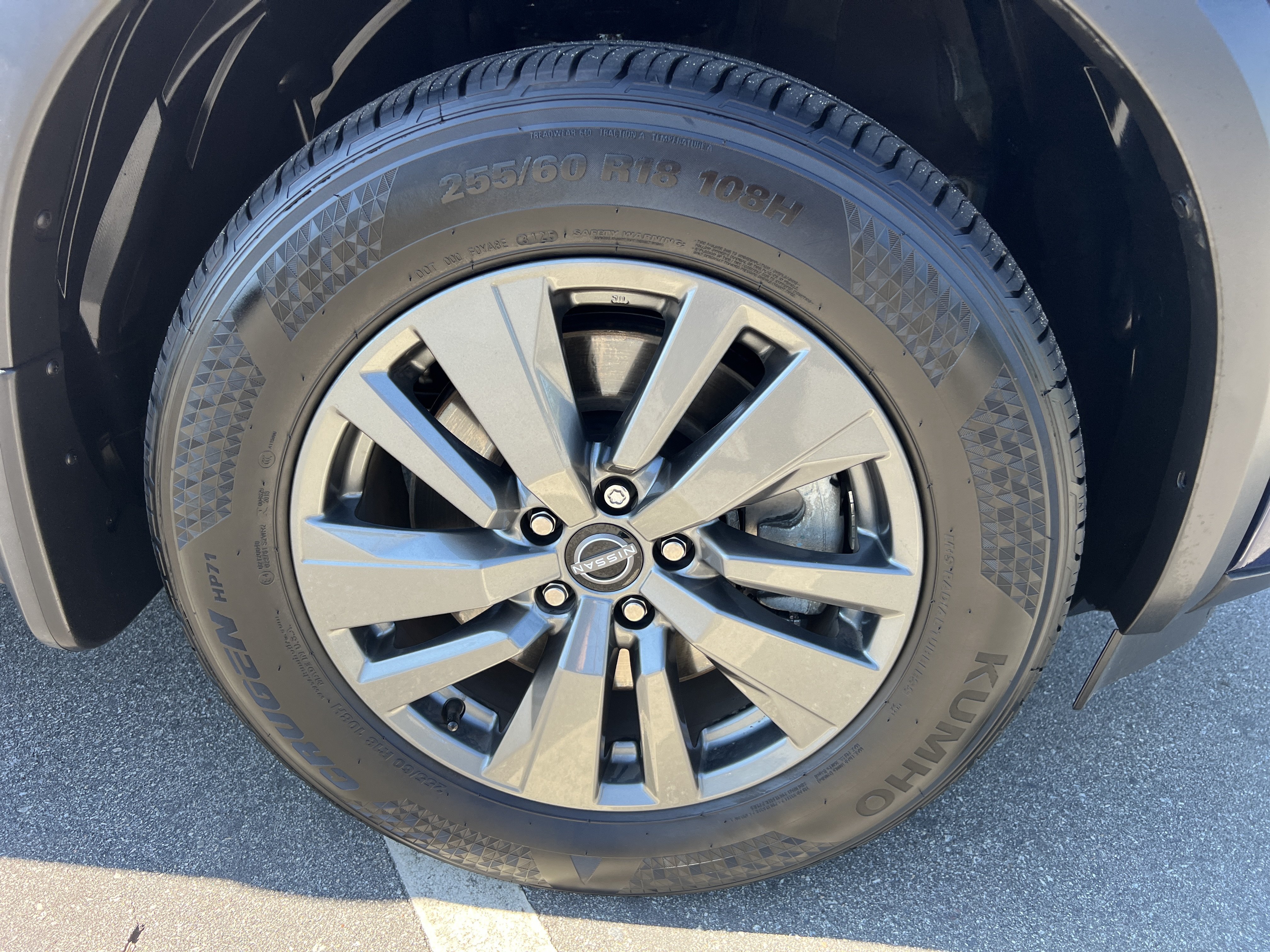 Used 2025 Deep Ocean Blue Pearl Nissan SV image 12