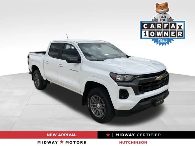 Used 2024 White Chevrolet LT image 1