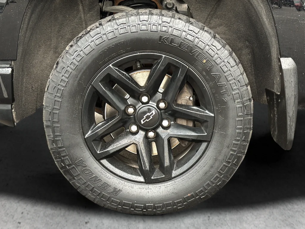 Used 2019 Black Chevrolet LT Trail Boss image 33