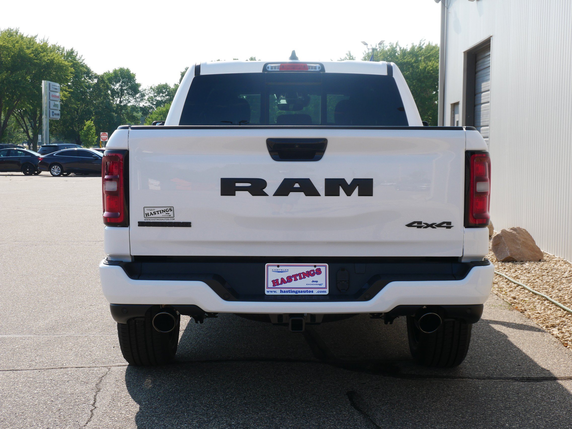 New 2026 Bright White Clear-Coat Exterior Paint RAM Big Horn image 4