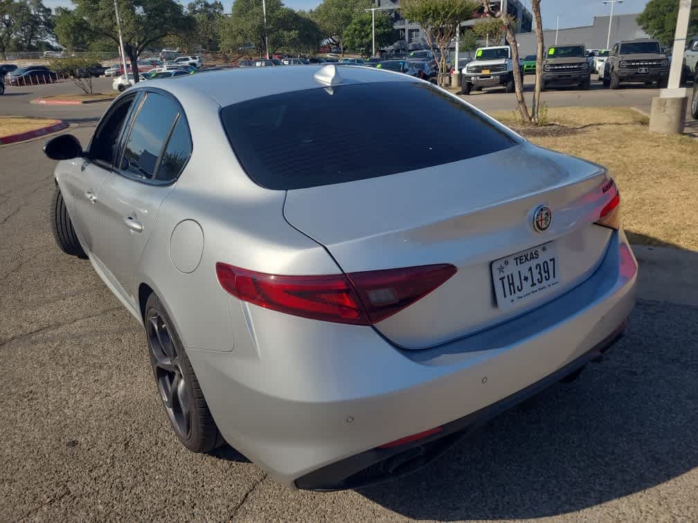 Pre-Owned 2019 Alfa Romeo Giulia Ti
