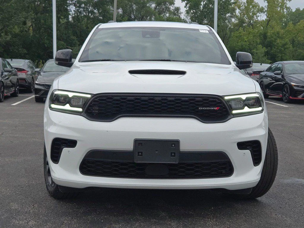 Used 2025 White/off-white Dodge R/T Plus image 2