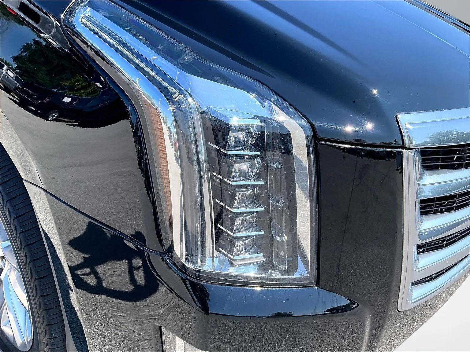 Used 2017 Black Cadillac Premium Luxury image 31