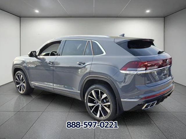 New 2026 Pure Gray Volkswagen 2.0T SEL Premium R-Line image 3