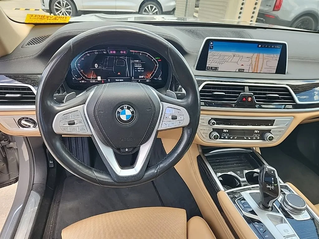 Used 2022 Bernina Grey Amber Effect Metallic BMW 740i image 4