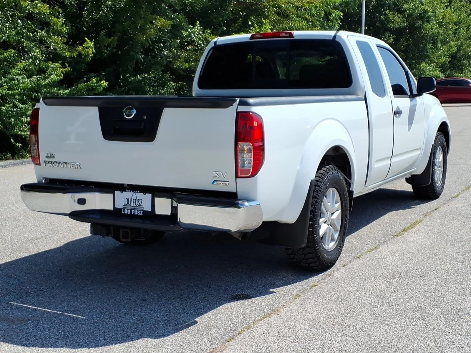 Used 2019 Glacier White Nissan SV image 26