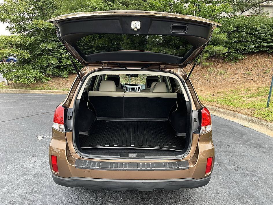 Used 2013 Caramel Bronze Pearl Subaru 2.5i Limited image 25