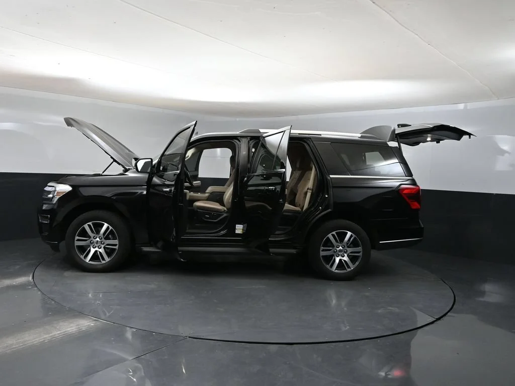 Used 2024 Black Metallic Ford Limited image 41