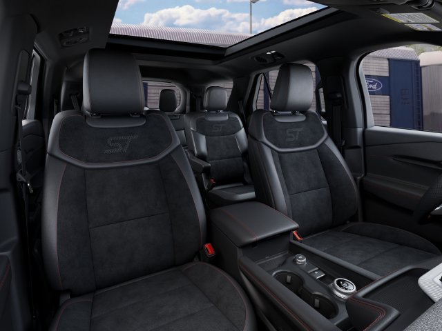 New 2027 Star White Metallic Tri-Coat Ford ST image 33
