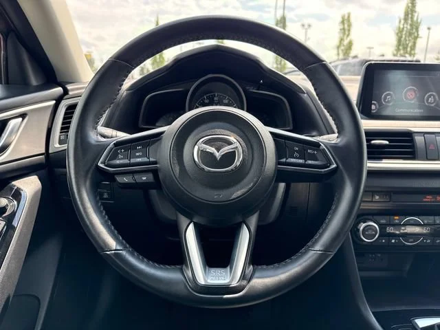 Used 2018 Soul Red Metallic Mazda Touring image 18