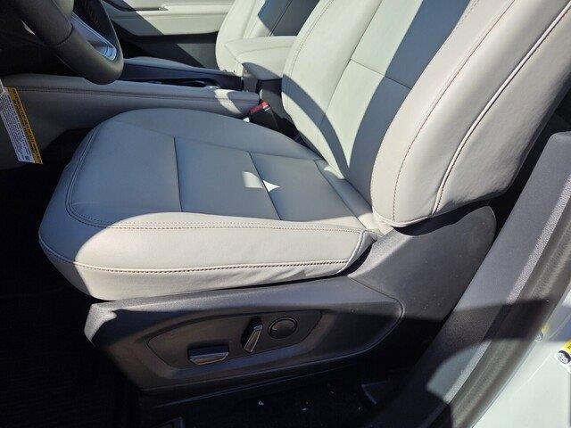 New 2027 Avalanche Gray Ford Active image 10