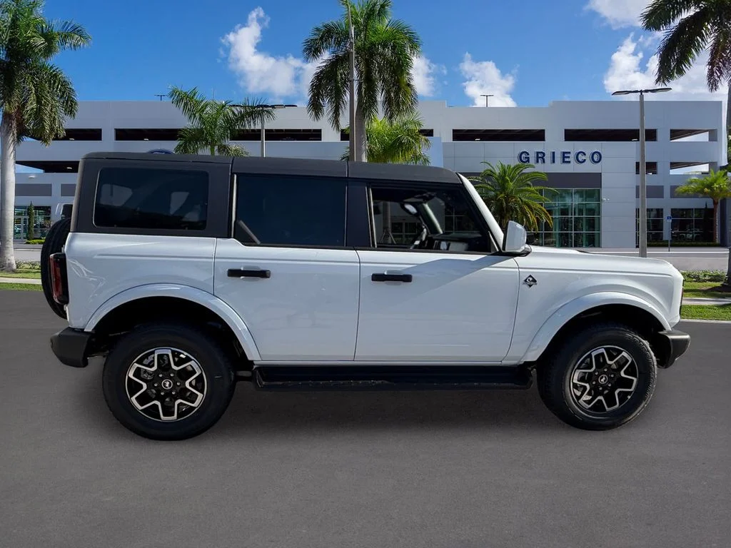 New 2026 White Ford Outer Banks image 8