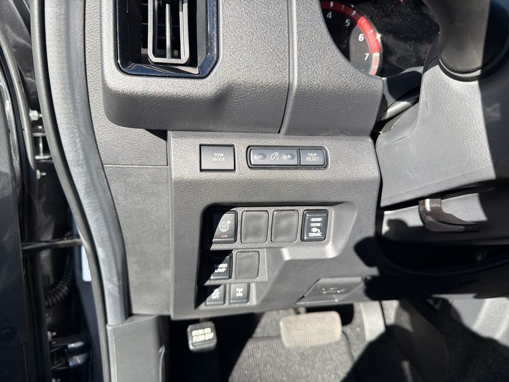 New 2026 Nissan Frontier PRO-4X 4D Crew Cab