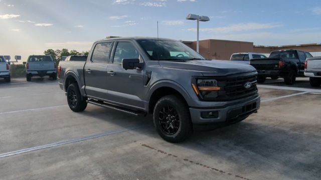 New 2026 Carbonized Gray Metallic Ford XLT image 101