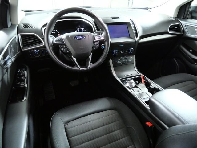 Certified Used 2019 Gray Ford SEL image 4